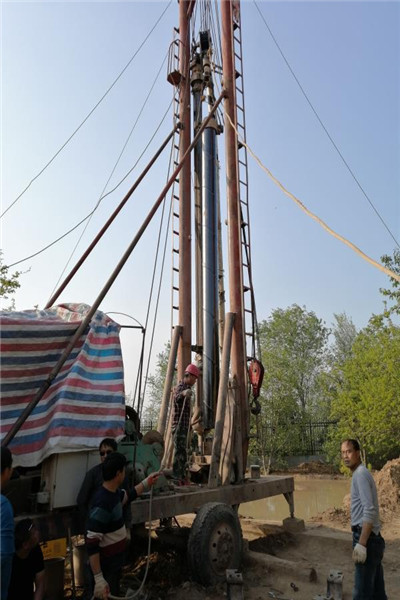 农作一站基地灌溉井建设工程施工现场.jpg