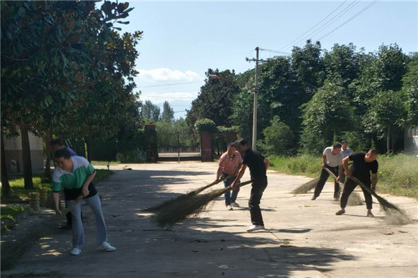 周至试验站清扫站部道路.jpg